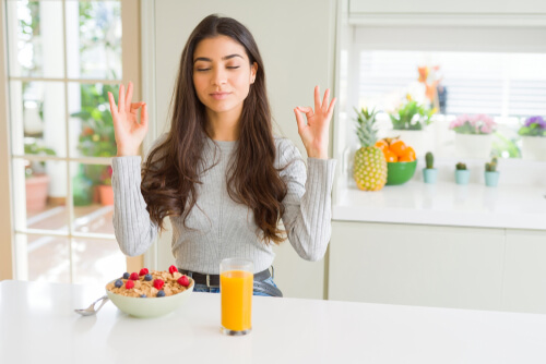 Eat a full breakfast daily - Health Cards for physical and mental well-being